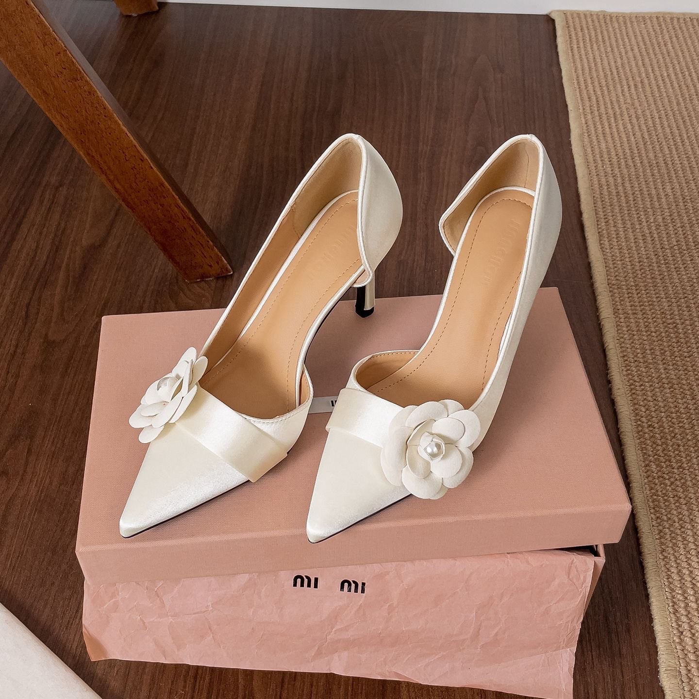 Women Formal Wear Sale - Escarpins à talon aiguille pointus en
