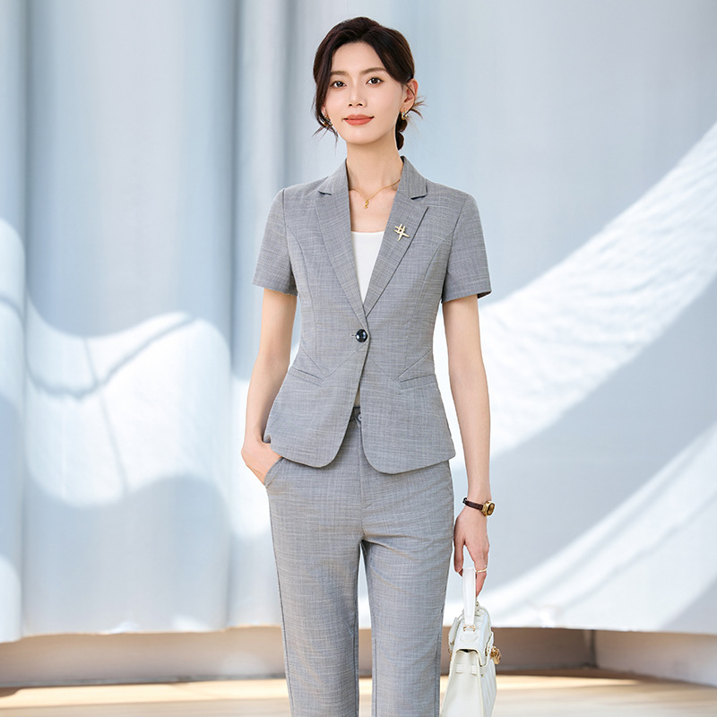 Women Formal Wear Shirt And Pant - Ensemble de tailleur pour femme à