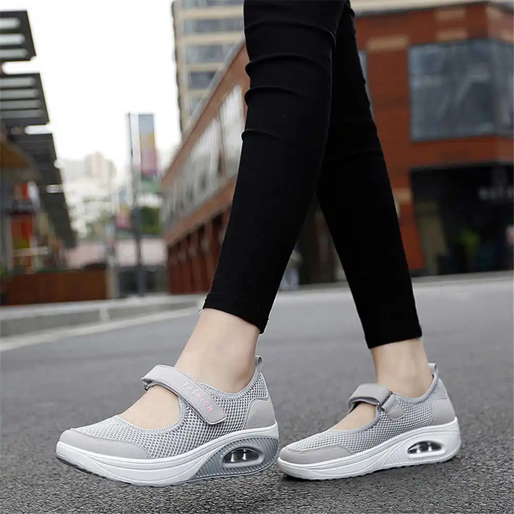 Women Formal Upper Wear - Baskets Colorées Demi-Saison pour Homme, Patins