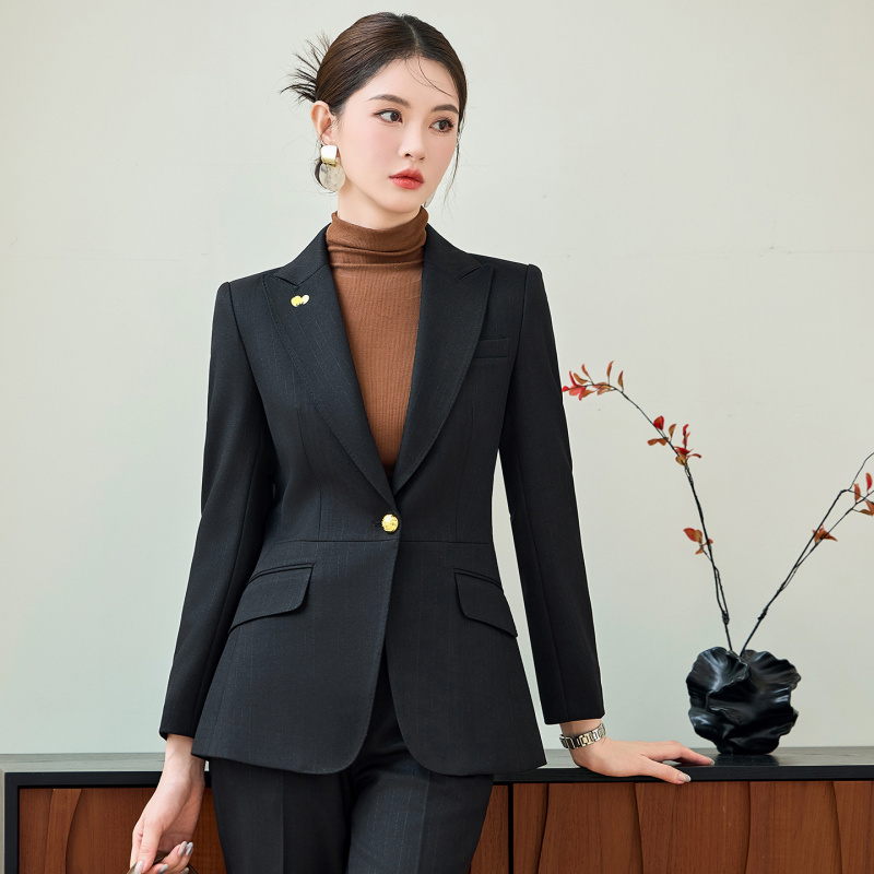 Ensemble de costume rouge pour - Women Formal Wear Shirt And Pant avis et prix