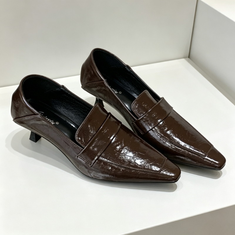 Escarpins vintage dorés à talo - Kitten Heel Women avis et prix